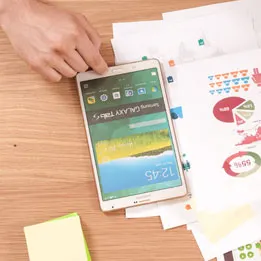 How can a Mobile-First Marketing Mix Help Small Businesses Improve Lead Generation and Conversions?